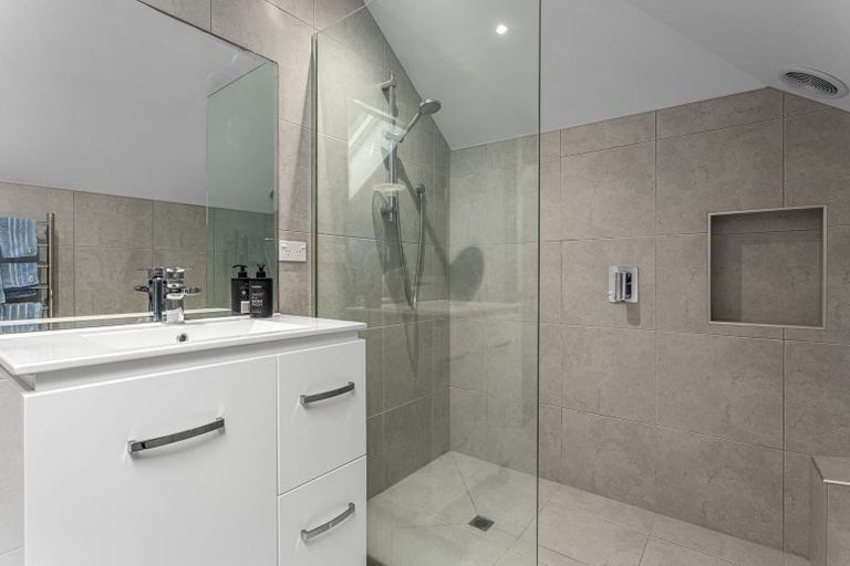 Photo of property in 252 Pohutukawa Avenue, Ohope, 3121