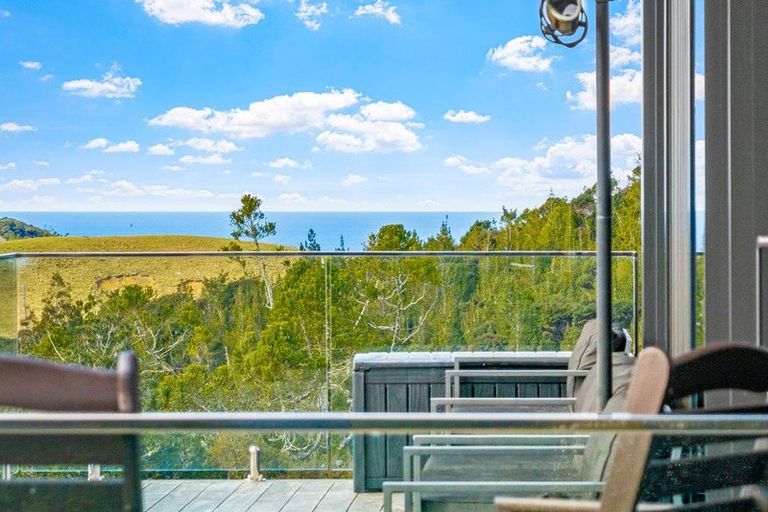 Photo of property in 1570 Cove Road, Mangawhai, 0573