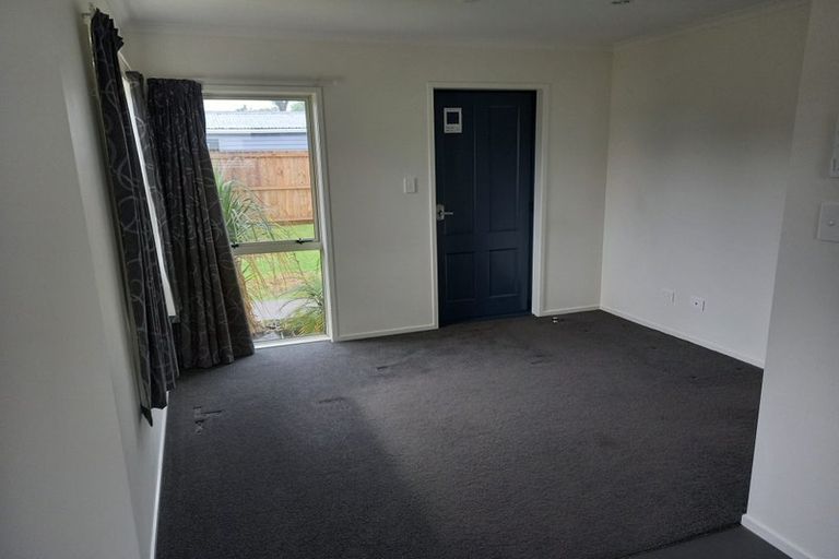 Photo of property in 6 Glen Norman Avenue, Henderson, Auckland, 0610
