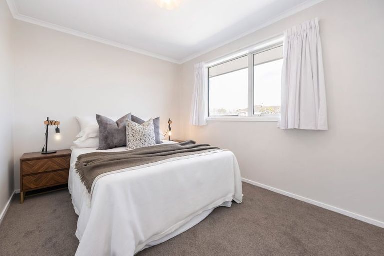 Photo of property in 39 Inwoods Road, Parklands, Christchurch, 8083