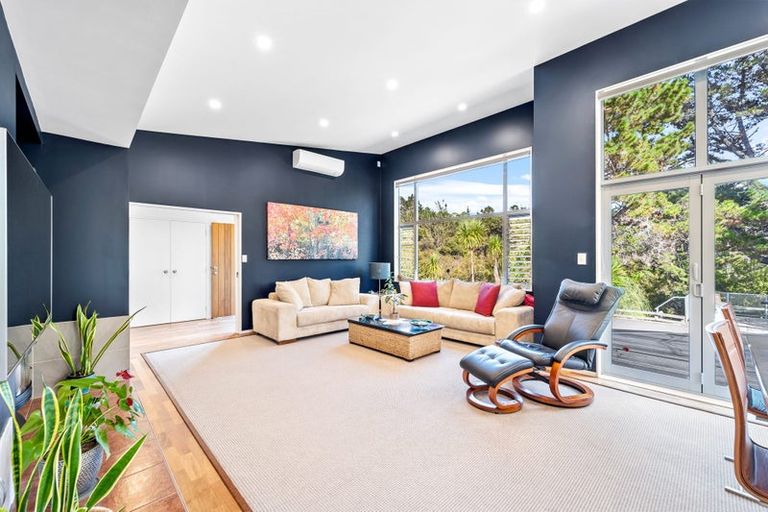 Photo of property in 84a Scott Road, Stanmore Bay, Whangaparaoa, 0932