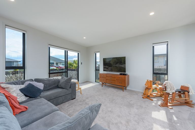 Photo of property in 23 Kanono Close, Papamoa Beach, Papamoa, 3118
