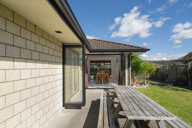 Photo of property in 6 Gina Way, Welcome Bay, Tauranga, 3112