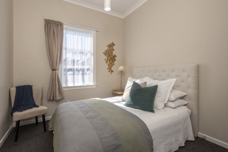 Photo of property in 296 Karori Road, Karori, Wellington, 6012