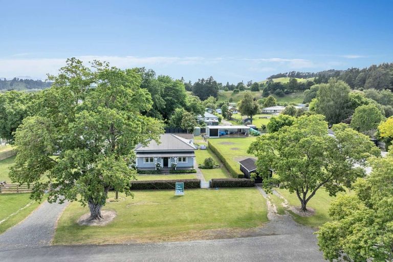 Photo of property in 5 Tekoa Street, Waiau, 7332
