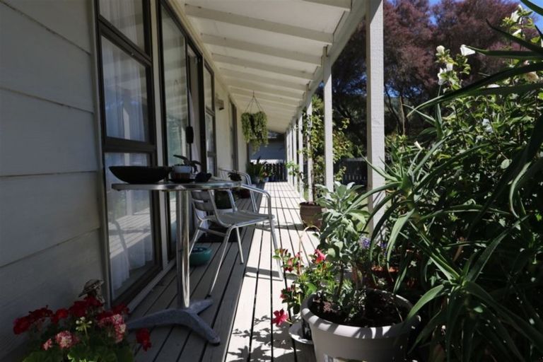 Photo of property in 35 Barnard Road, Fairy Springs, Rotorua, 3015