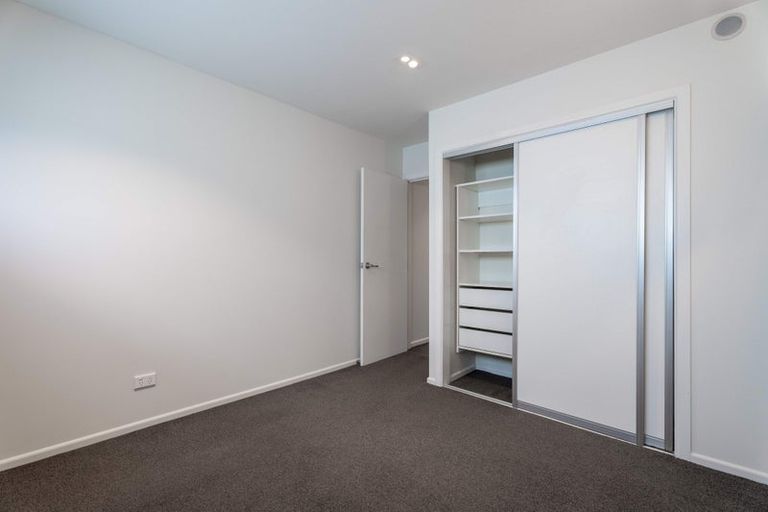 Photo of property in 2/193c Riccarton Road, Riccarton, Christchurch, 8041