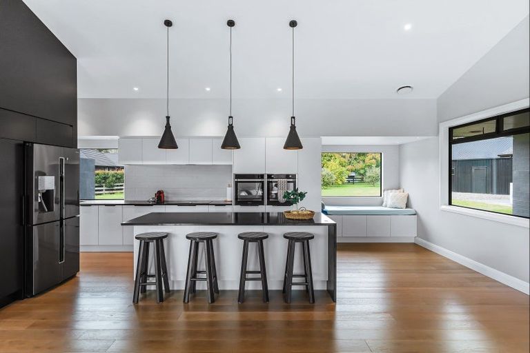 Photo of property in 10 Brighton Grove, Newstead, Hamilton, 3286