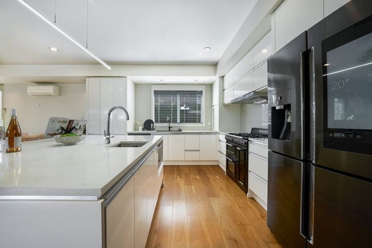 Photo of property in 11 Bankside Road, Silverdale, 0932