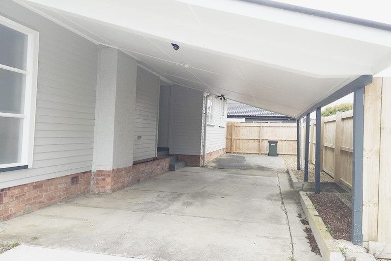 Photo of property in 31 Portadown Avenue, Pakuranga Heights, Auckland, 2010