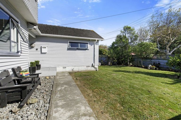 Photo of property in 149 Stokes Valley Road, Stokes Valley, Lower Hutt, 5019