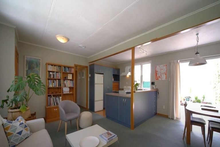 Photo of property in 991 Parewanui Road, Parewanui, Bulls, 4894