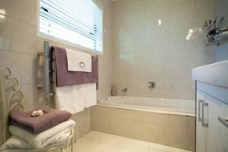 Photo of property in 68 Addison Street, Leamington, Cambridge, 3432