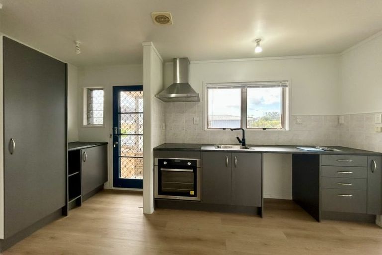 Photo of property in 1/9 Manuka Road, Bayview, Auckland, 0629