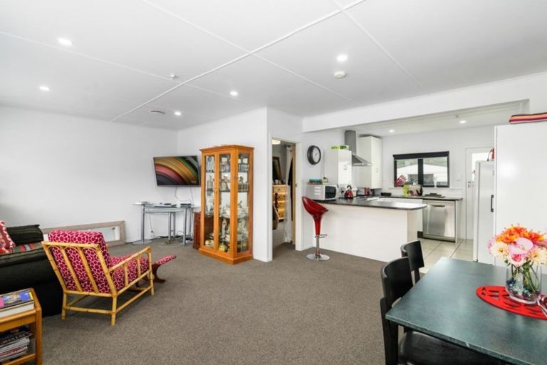 Photo of property in 20b Logan Street, Fairy Springs, Rotorua, 3015