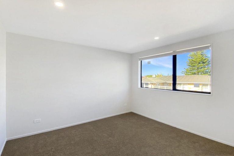 Photo of property in 10 Carole Crescent, Pakuranga, Auckland, 2010