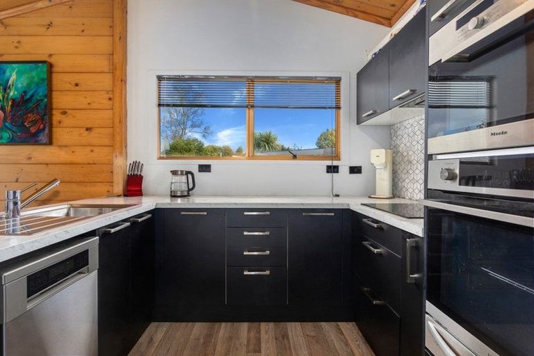 Photo of property in 27 Porritt Drive, Kawerau, 3127