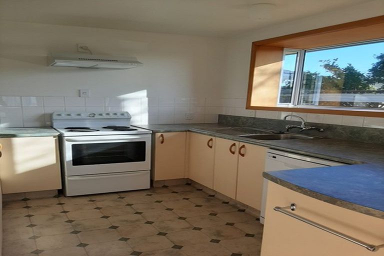 Photo of property in 65 Merrin Street, Avonhead, Christchurch, 8042