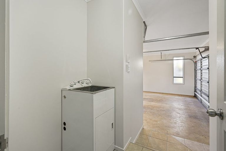 Photo of property in 13 Bishopsworth Way, Huntington, Hamilton, 3210