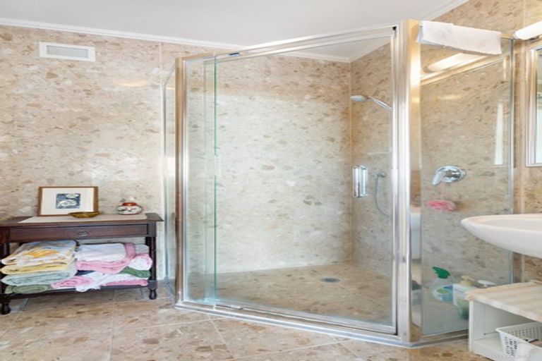 Photo of property in 19/99 Mokoia Road, Birkenhead, Auckland, 0626