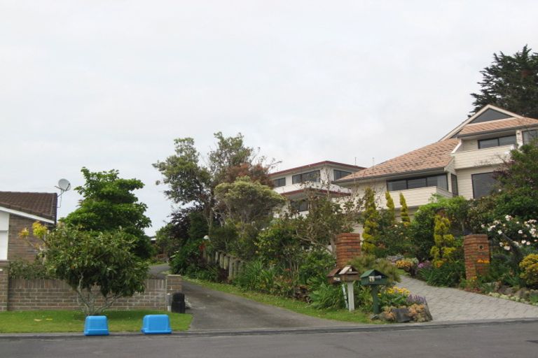 Photo of property in 49 Shuttleworth Place, Manly, Whangaparaoa, 0930