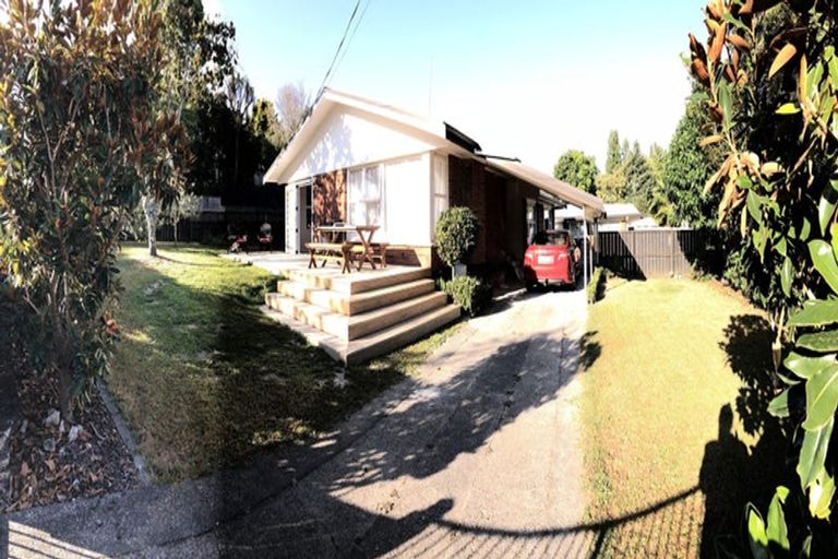 Photo of property in 73 Casey Avenue, Fairfield, Hamilton, 3214