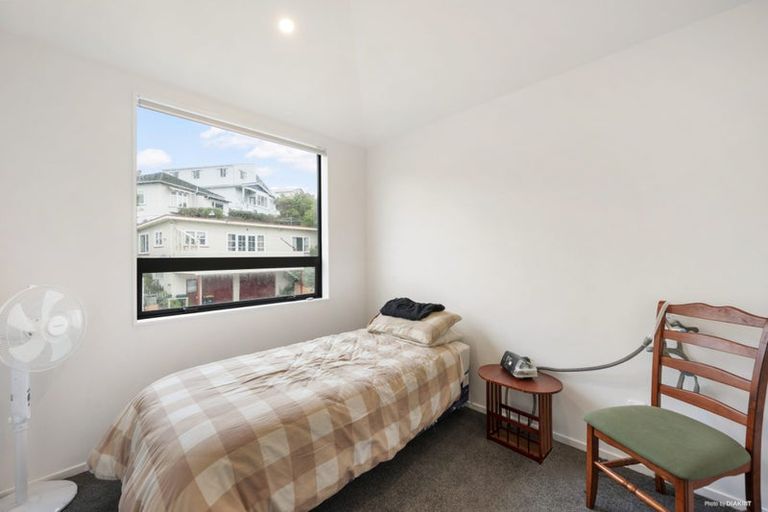 Photo of property in 1a Mamari Street, Rongotai, Wellington, 6022