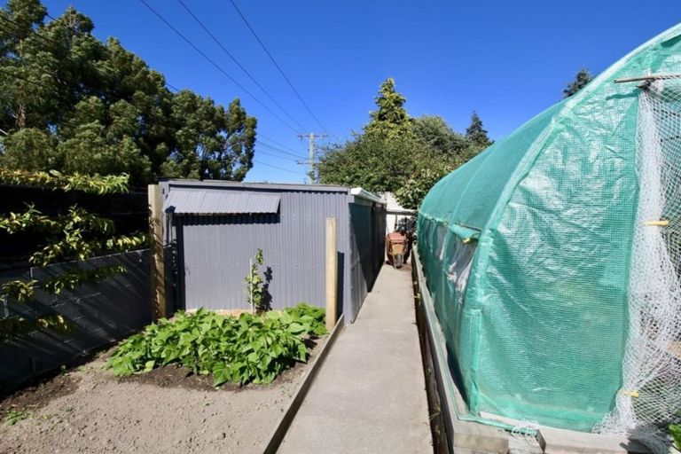 Photo of property in 2 Cambridge Place, Holmes Hill, Oamaru, 9401