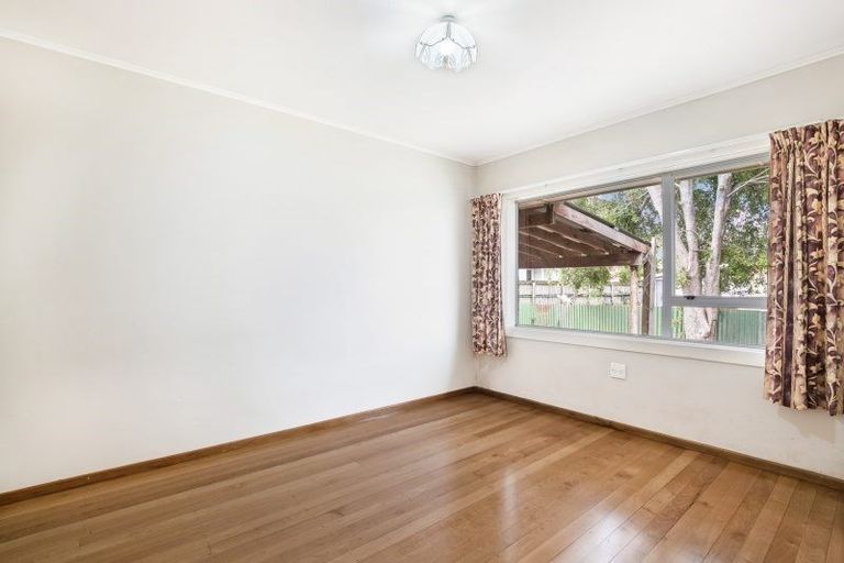 Photo of property in 33 Esperanto Road, Papatoetoe, Auckland, 2025