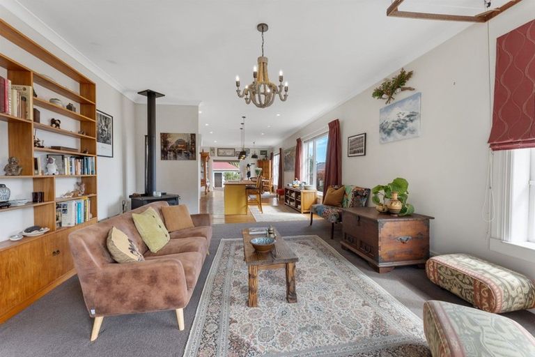 Photo of property in 76 Smart Road, Glen Avon, New Plymouth, 4312