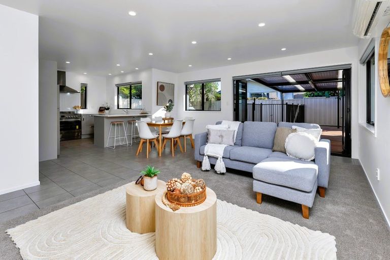 Photo of property in 116 Barbados Way, One Tree Point, 0118