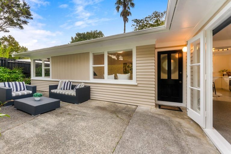 Photo of property in 39 Orion Place, Hillcrest, Auckland, 0627