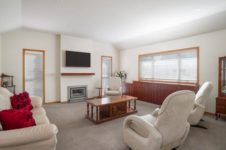 Photo of property in 11 The Circle, Nukuhau, Taupo, 3330
