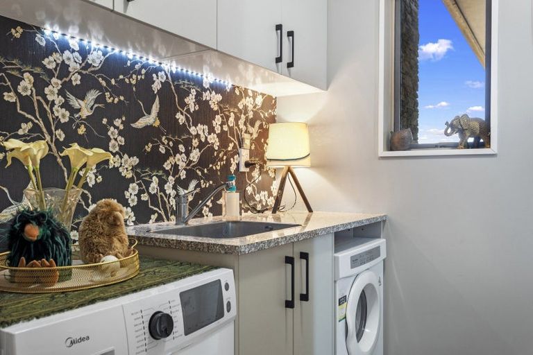 Photo of property in 63 Osborne Road, Amberley, 7410