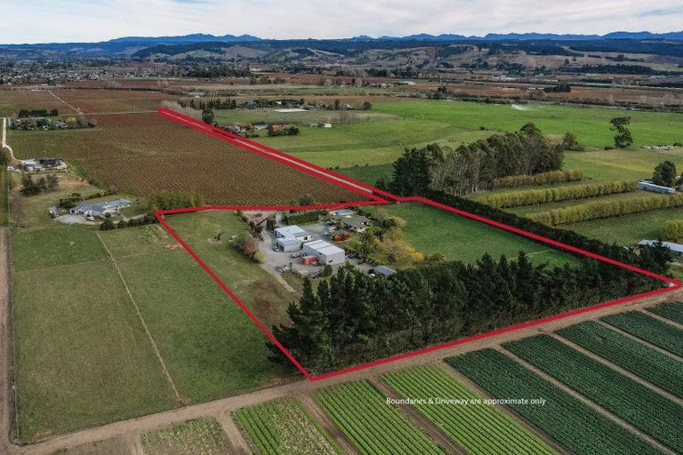 Photo of property in 90 Clover Road West, Hope, Brightwater, 7091