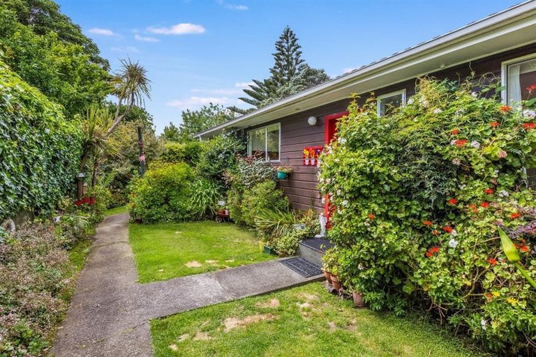 Photo of property in 4b The Track, Plimmerton, Porirua, 5026