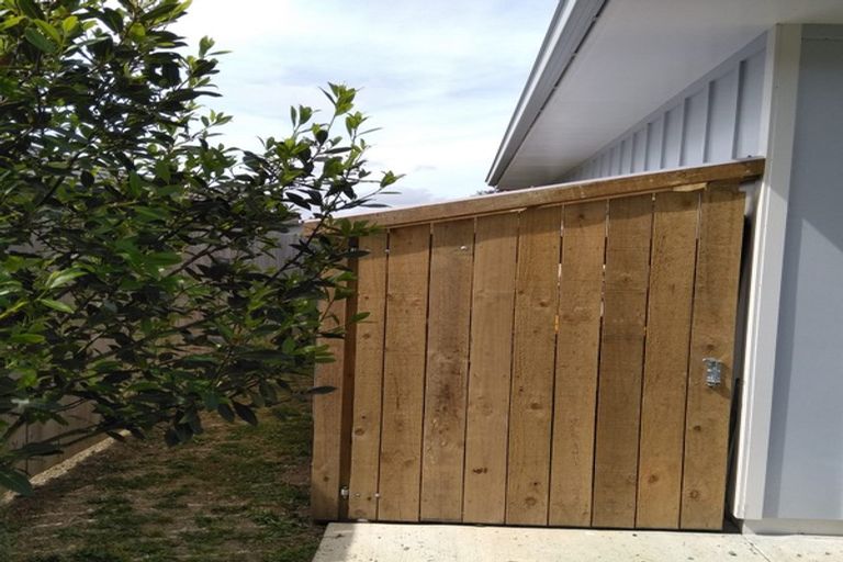 Photo of property in 3 Turner Place, Wakefield, 7025