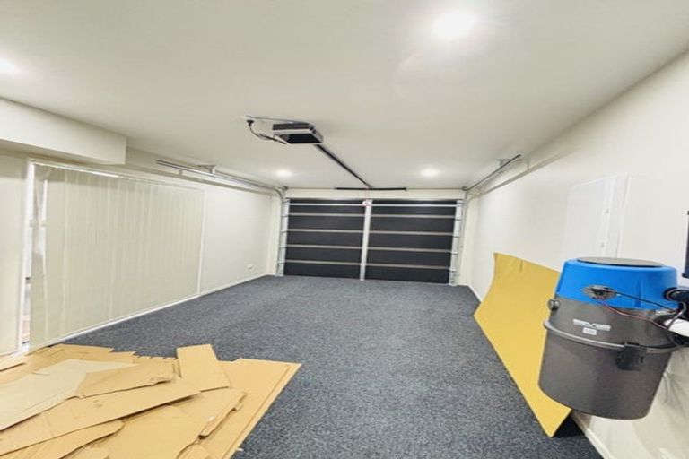 Photo of property in 1/2 Cameron Street, Papakura, 2110