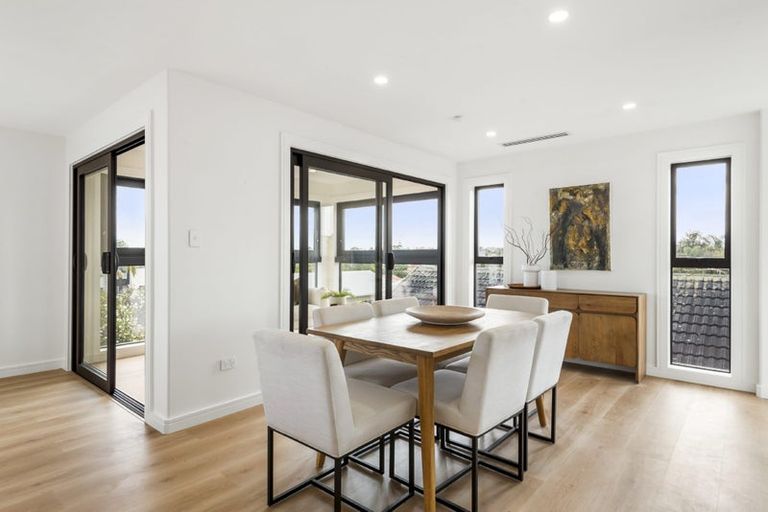 Photo of property in 16c Egremont Street, Belmont, Auckland, 0622