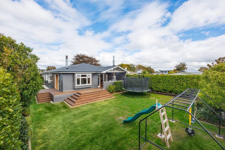 Photo of property in 75 Limbrick Street, Terrace End, Palmerston North, 4410