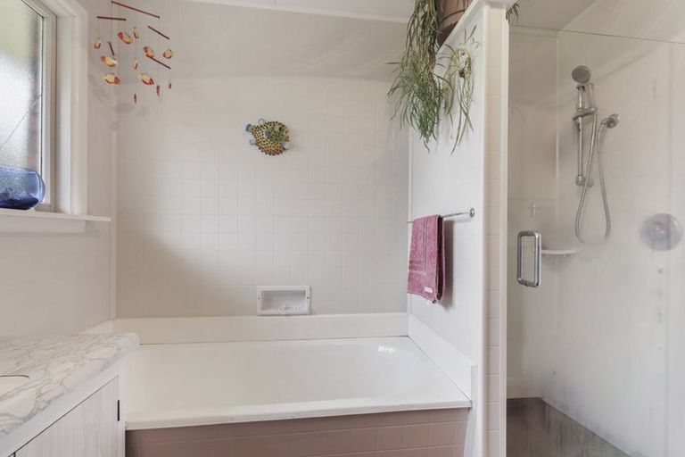 Photo of property in 109 High Street, Oxford, 7430