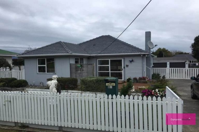 Photo of property in 25 Read Street, Levin, 5510