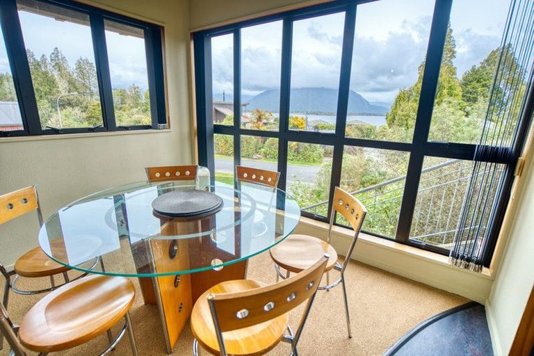 Photo of property in 17 Korua Street, Moana, 7872