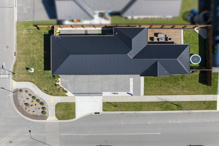 Photo of property in 30 Mcquillan Avenue, Woodend, 7610