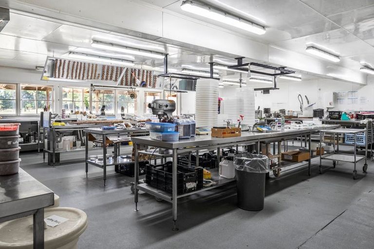 Photo of property in 43 School Road, Te Horo, Otaki, 5582