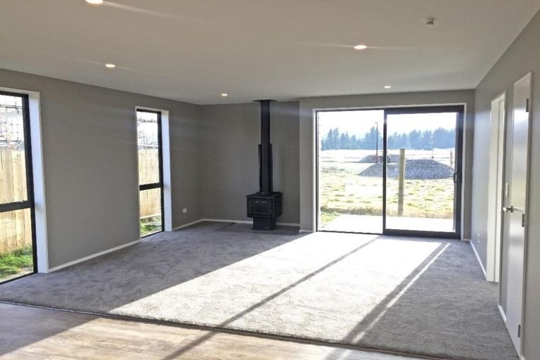 Photo of property in 30 Obelisk Street, Wanaka, 9305