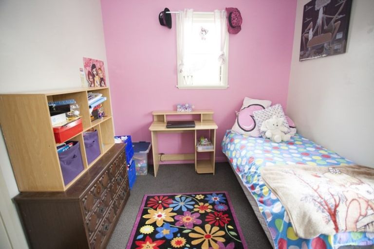 Photo of property in 158 Islington Street, Turnbull Thomson Park, Invercargill, 9810