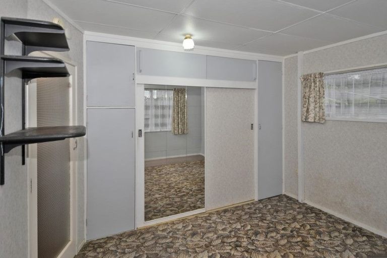 Photo of property in 51 Barrier View Road, Leigh, 0985