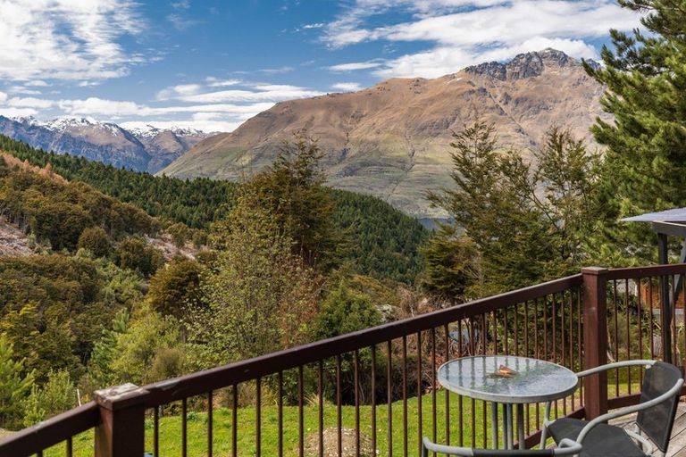 Photo of property in 156 Alpine Retreat Road, Ben Lomond, Queenstown, 9371