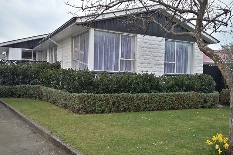 Photo of property in 18 Saffron Street, Bryndwr, Christchurch, 8053